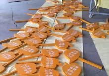 1000個花草牌生產中~